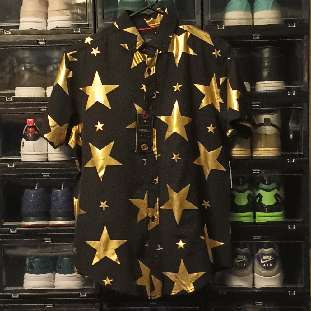 NWT Drill Clothing Company Star Theme Button Shirt For Men